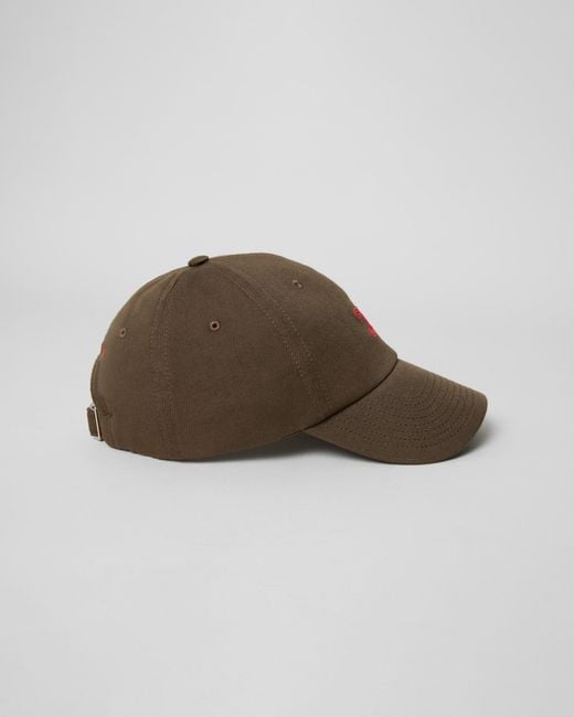 Céline Brown Triomphe Richelieu Cap