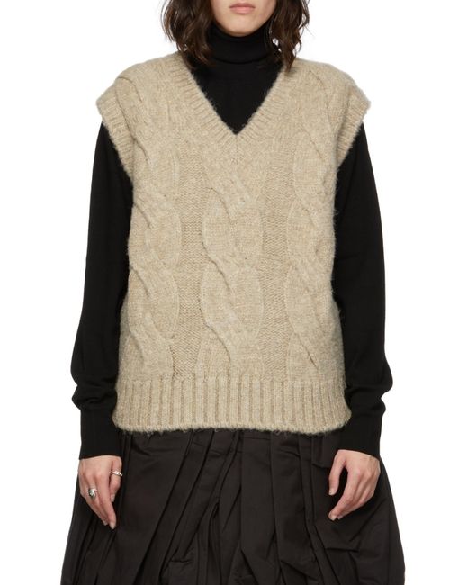 we11done Natural Cable-Knit V-Neck Vest for men