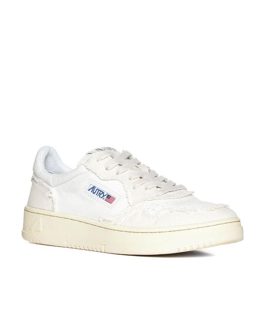 Autry White Round Head Low Upper Board Shoes for men