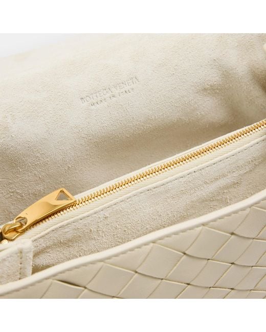 Bottega Veneta Natural Casual Shoulder Bag