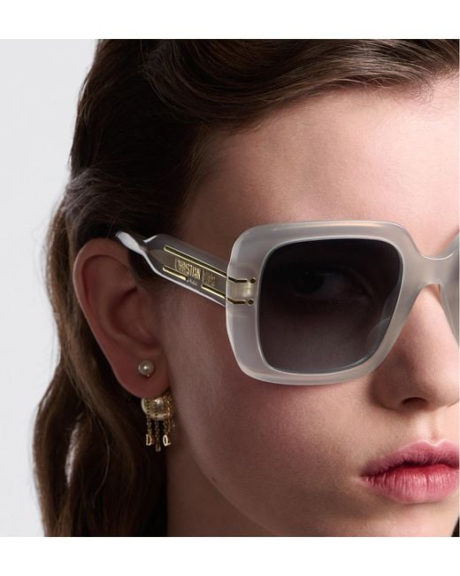 Dior Metallic Signatures11I