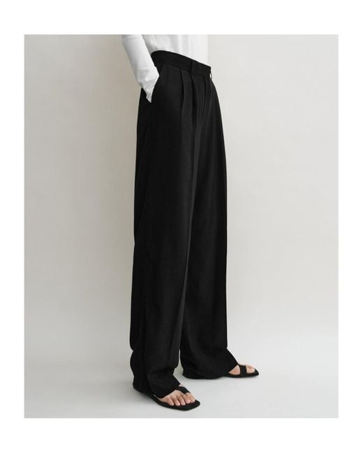 Totême Black Totême Double-Pleat Summer Trousers