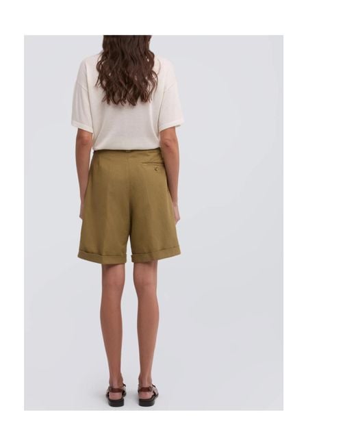 Aspesi Green Pleated Bermuda Pants