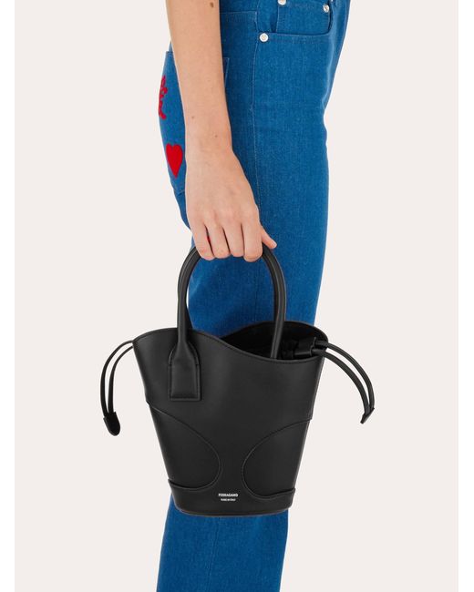 Ferragamo Black Ferragamo Cut Out Detailed Bucket Bag