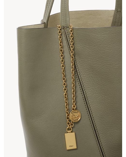 Chloé Green Chloé Spin Logo Detailed Medium Tote Bag