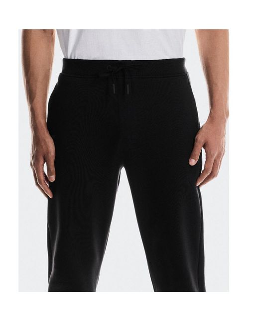 On Shoes Black Focus Tech Sweatpants for men