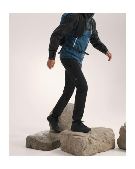 Arc'teryx Blue Beta Gore-Tex Jacket for men