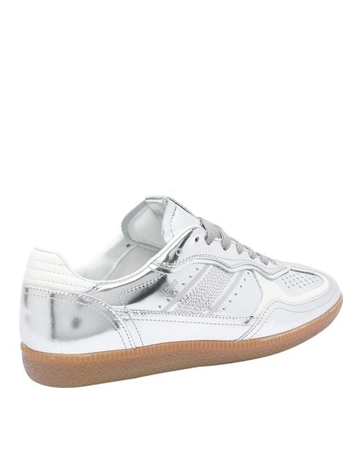 Alohas White Textured Low-Top Sneakers