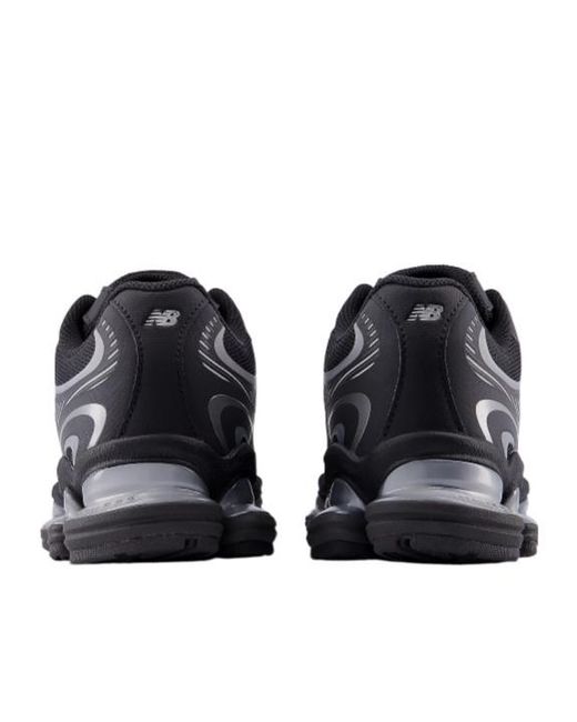New Balance Blue 2000 Lace-Up Sneakers for men