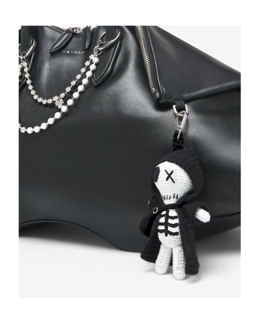 McQueen White The Doll Sid Charm
