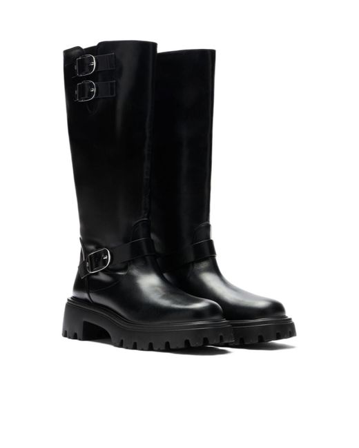 Stuart Weitzman Black Round Head Boots