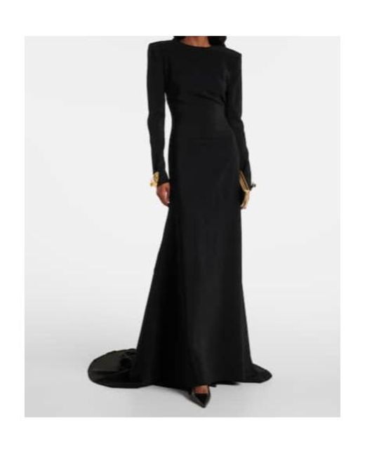 Oscar de la Renta Black Open-Back Gown
