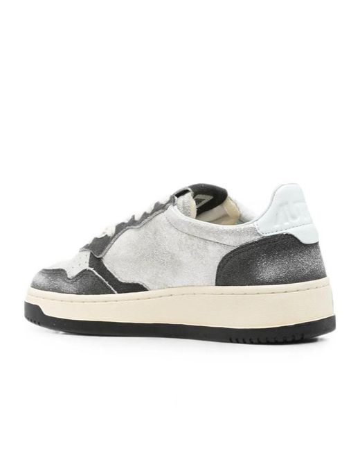 Autry White Medalist Low-Top Sneakers