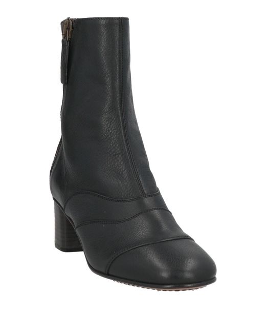 Chloé Black Minimalist Leather Ankle Boots