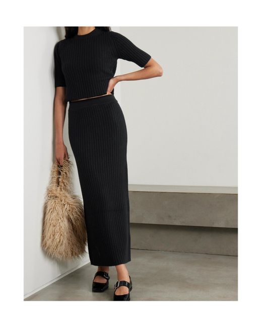 arch4 Black Ribbed Knit Skirt