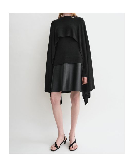 Totême  Black Cape-Design Sweater