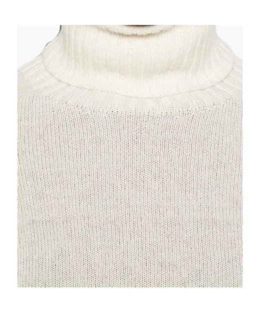 Aragona White Turtleneck Sweater
