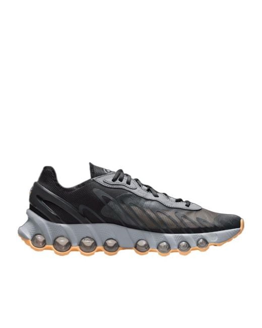 Nike Black Air Max Dn8 Low-Top Sneakers for men