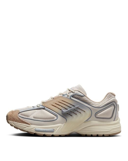 Nike Gray Lightweight Training Shoes for men