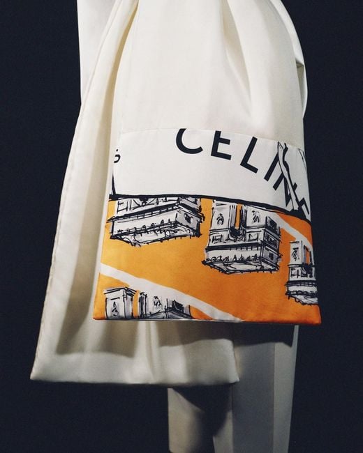 Céline White Arcdetriomphe Flat Silk Stole