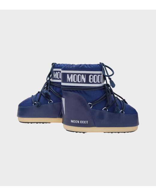 Moon Boot Blue Round-Toe Snow Boots for men