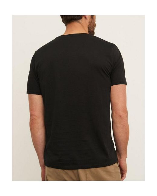 Vince Black V-Collar Short-Sleeved T-Shirt for men
