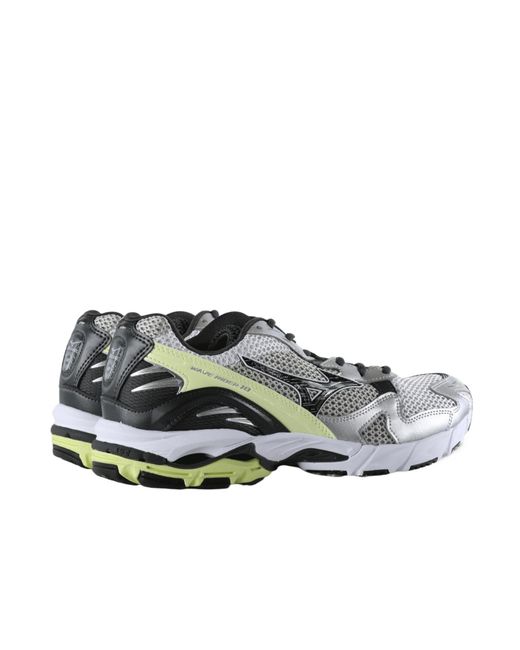 Mizuno Gray Round-Toe Sneakers for men