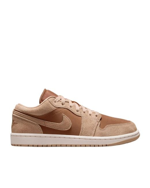 Nike Brown Low-Top Trainers