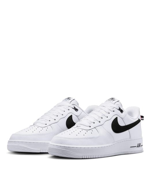 Nike White Versatile Sports Shoes for men