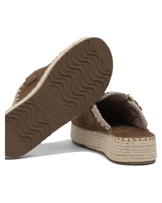 Mou Brown Round Toe Mules