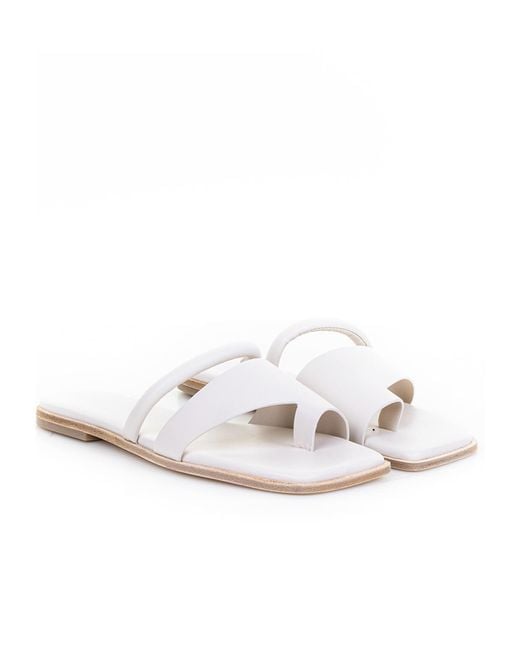 Vic Matié White Square Toe Simple Sandals