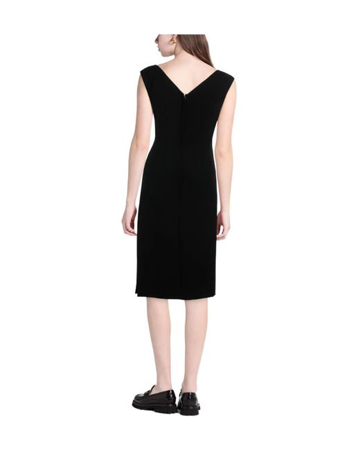 Dolce & Gabbana Black Sleeveless Solid-Colored V-Neck Dress