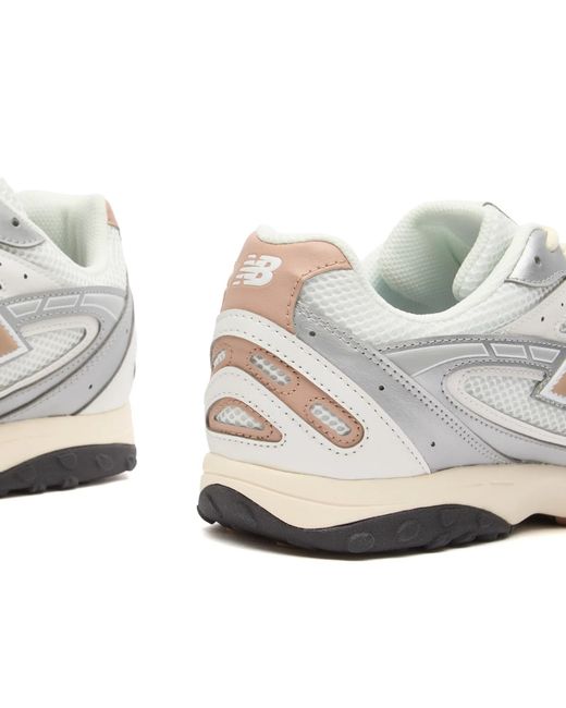 New Balance White 204L Lace-Up Sneakers for men