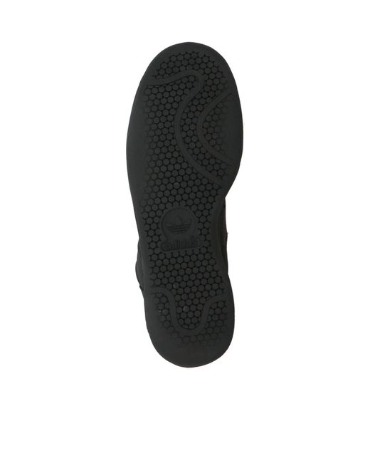 Balenciaga Black Minimalist Low-Top Casual Shoes