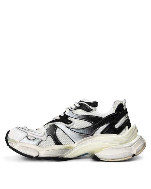 Balenciaga White Simple Sports Shoes for men