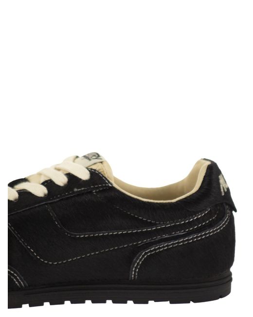 Autry Black Textured Low-Top Sneakers