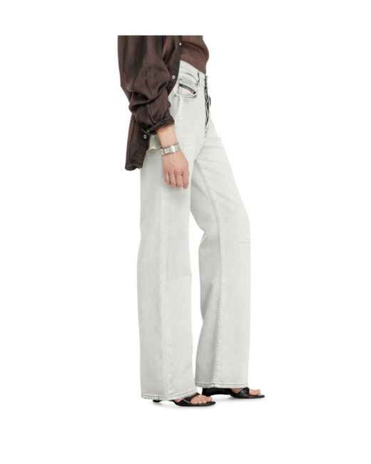 DIESEL White Regular Jeans High Waist 1971 D-Sent