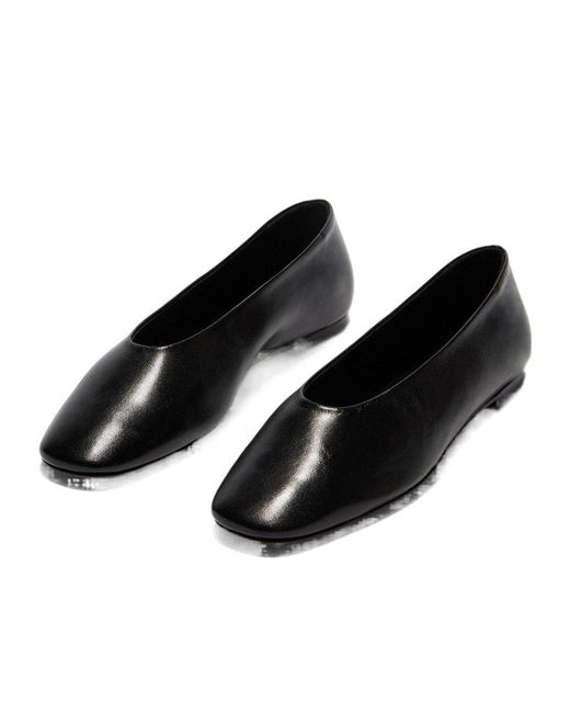 Aeyde Black Pointed Toe Flats