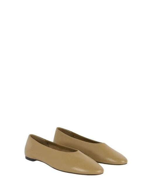 Totême  Natural Slip Nappa Ballerinas Desert