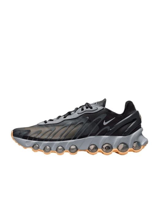 Nike Black Air Max Dn8 Low-Top Sneakers for men