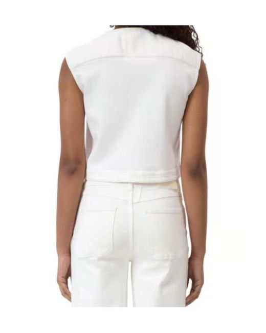 Closed Blue Buttoned Vest