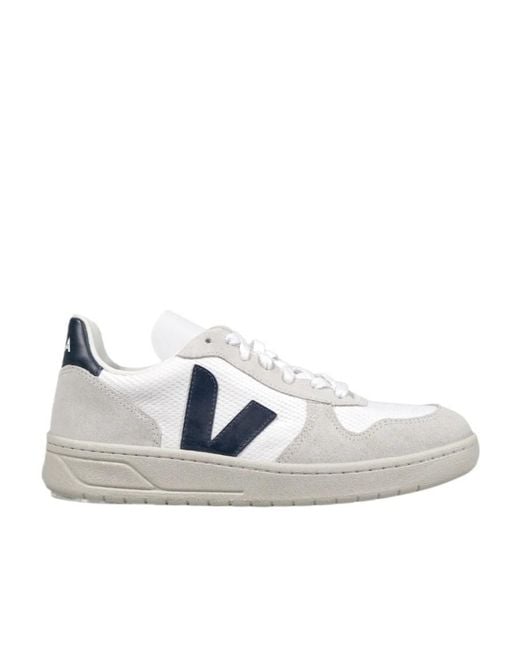 Veja White Logo Sports Shoes for men