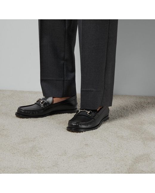 Gucci Black Horsebit Detailed Loafers for men