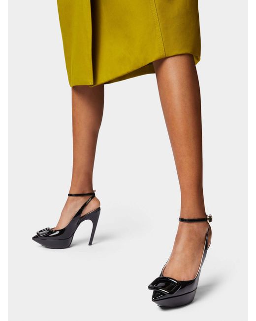Roger Vivier Black Viv' Choc Lacquered Buckle Slingback Pumps