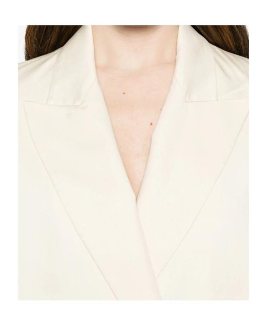 FRAME White The Lounge Double-Breasted Peak-Lapel Blazer