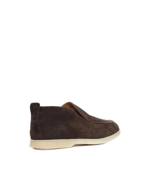 Henderson Brown Round Toe Casual Shoes for men