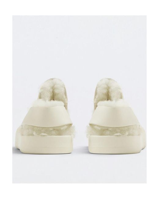 Bottega Veneta White Exposed Heel Design To Wear Casual Sandals