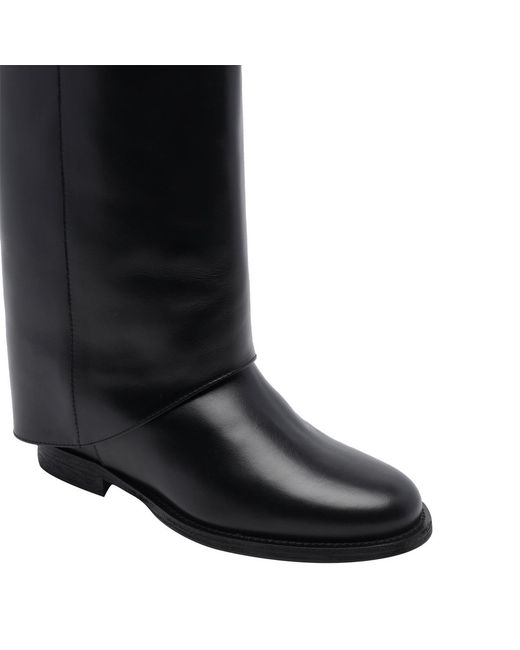 Via Roma 15 Black Round-Toe Boots