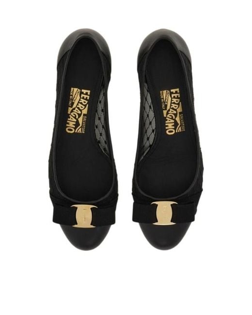 Ferragamo Black Ferragamo Vara Pumps
