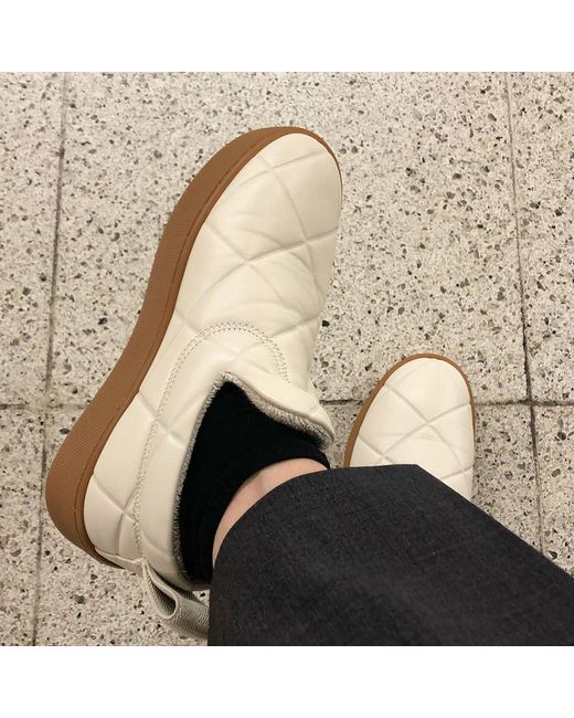 Bottega Veneta White Quilted Casual Sneakers for men